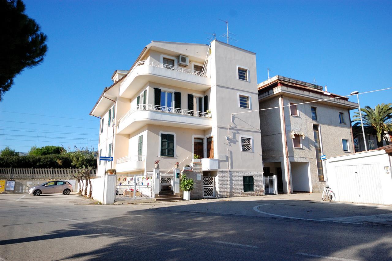 B&B Incanto Sotto Il Mare San Benedetto del Tronto Exterior foto